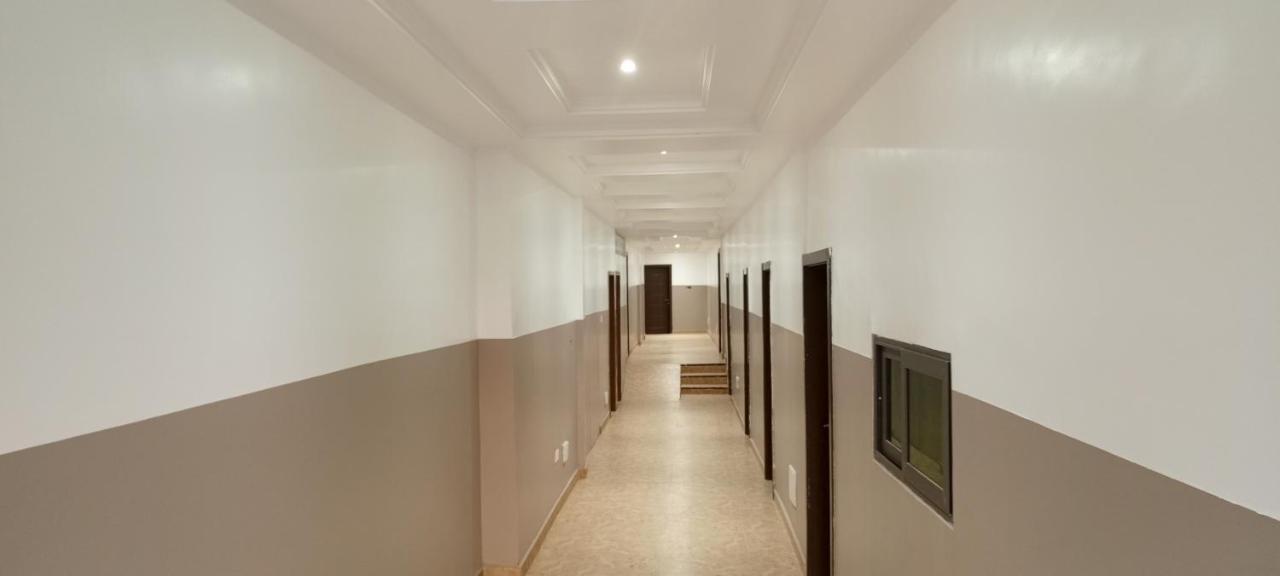 Bella Ella Hotel & Event Center Kasoa 외부 사진